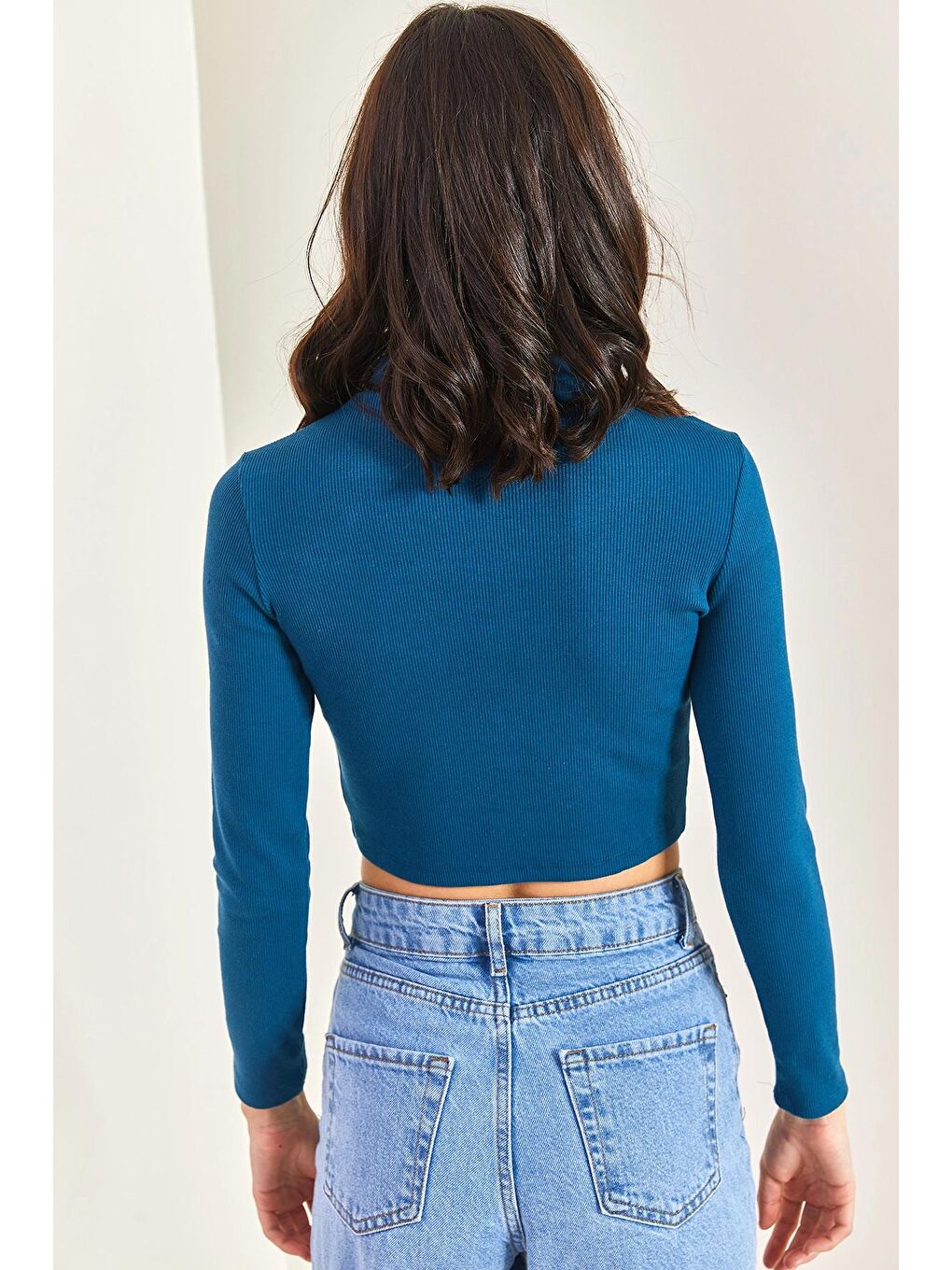 Petrol Kadın Yarım Balıkçı Yaka Göğüs Pencereli Bluz-2