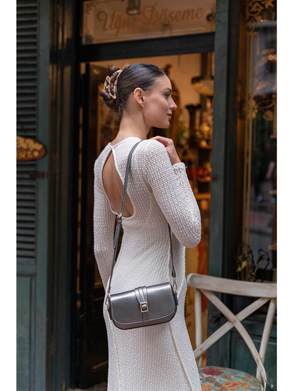 Gri Alina Tokalı Çapraz Askılı Kadın Çanta - Gümüş