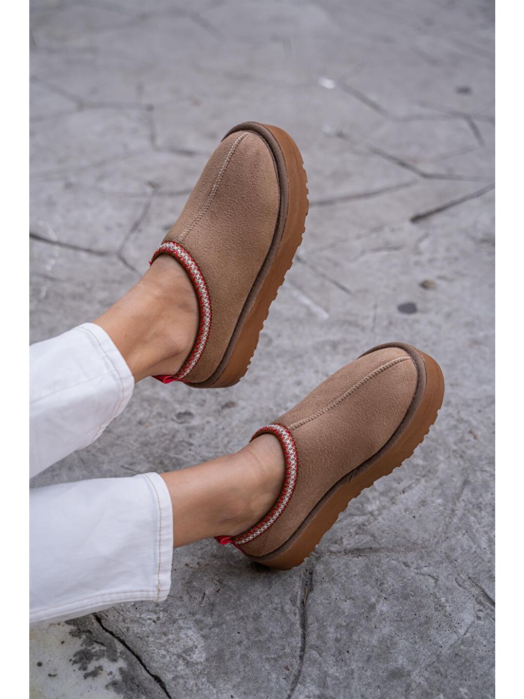 Bej Vizon Kadın Süet İçi Kürklü Yüksek Taban Ayakkabı-4