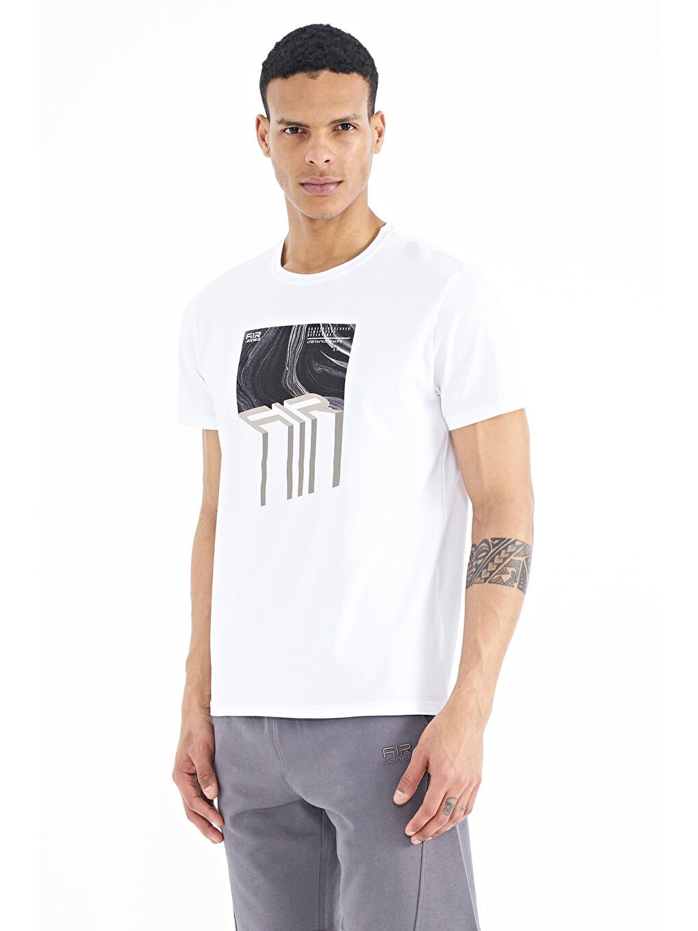 AIR JONES Louis Beyaz Standart Kalıp Erkek T-Shirt - 88202 - 2