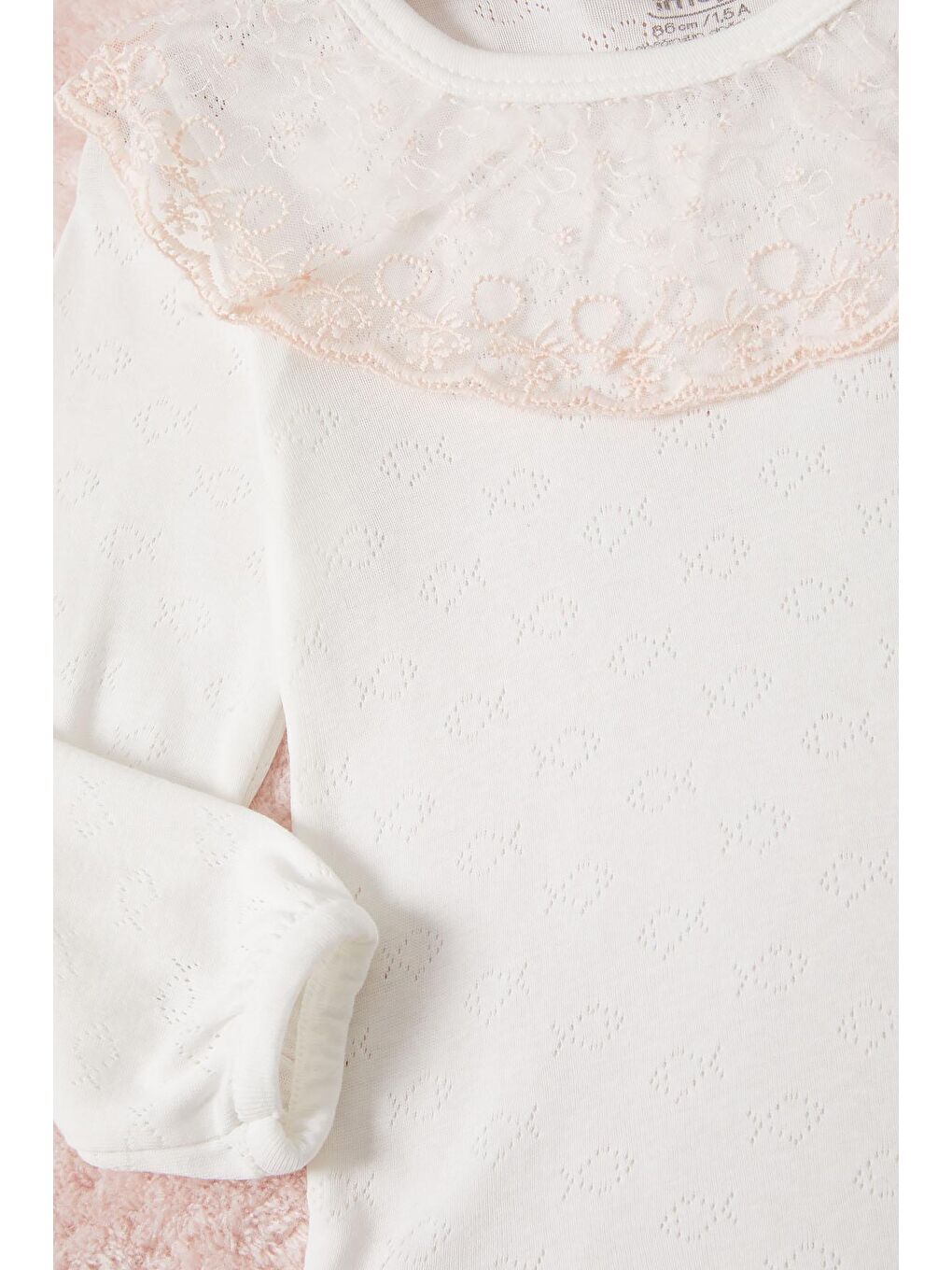 Ekru Kız Bebek Dantel Yakalı Uzun Kol Çıtçıtlı Badi 16842-2