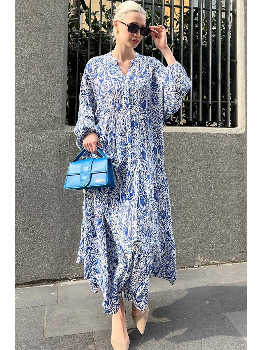 Mavi Saks Askılı Önü Büzgülü Elbise