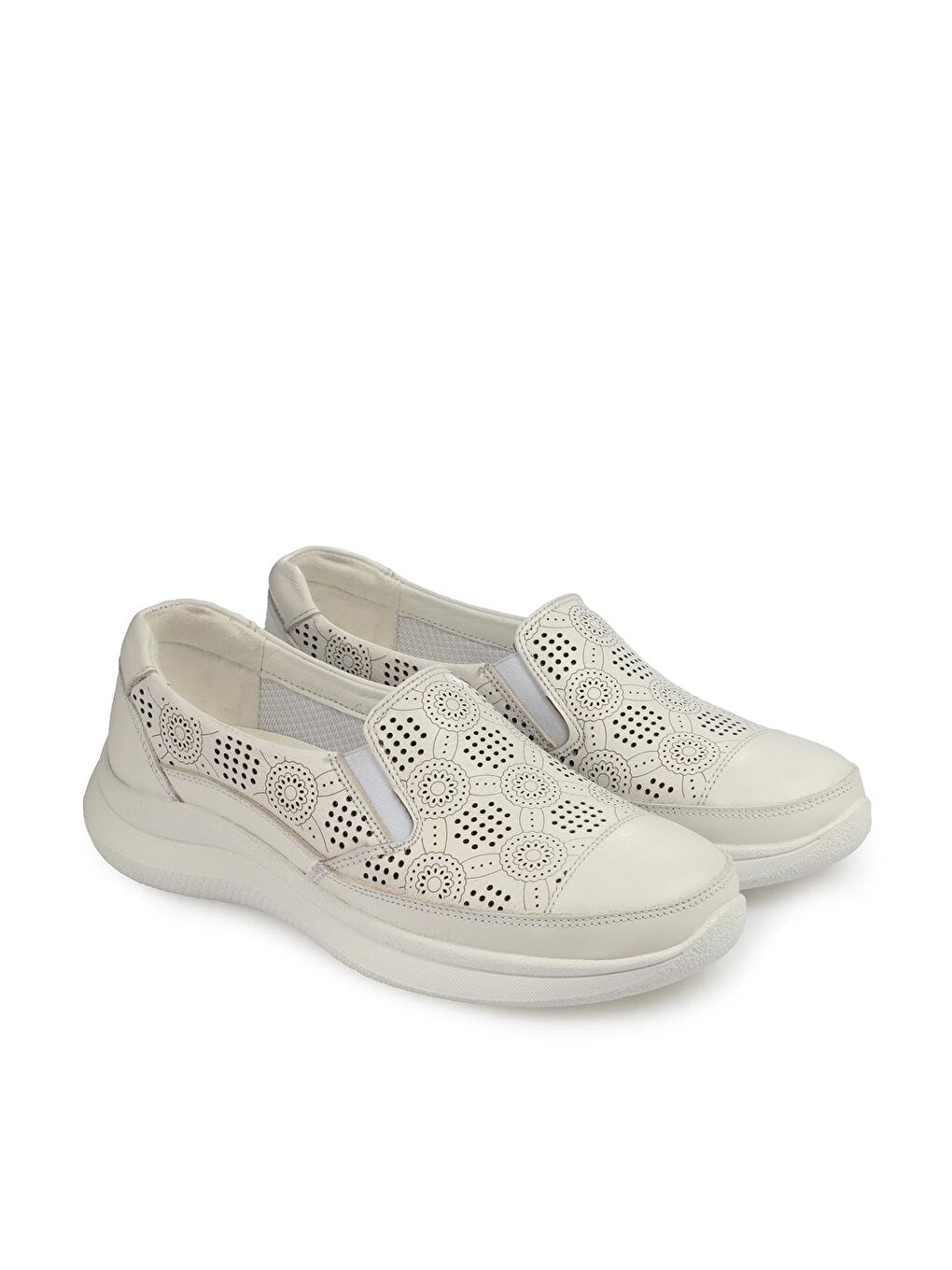 QUEEN-G Comfort Kadın Ayakkabı Beyaz-2