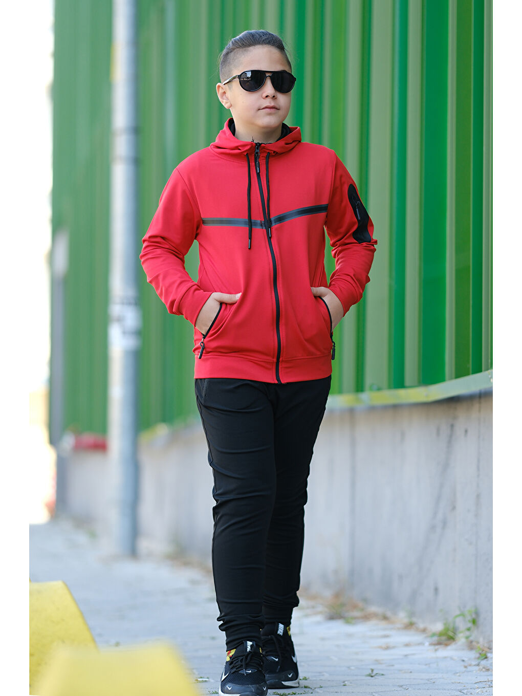 Kırmızı Unısex Dalgıç Kumaş Kapüşonlu Eşofman Takımı ESF 600-3