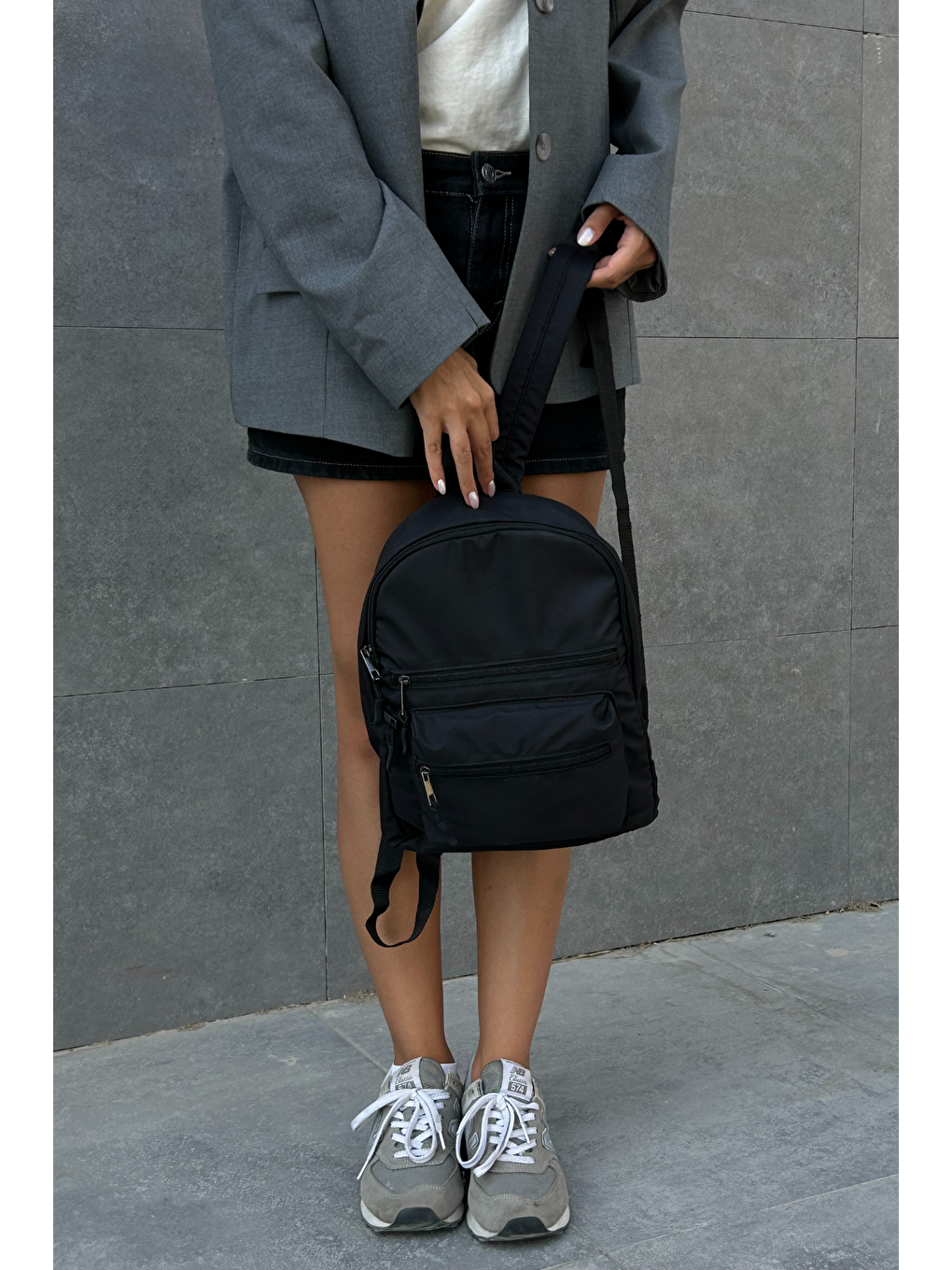 Siyah Çok Bölmeli Su İtici Özellikli Sırt Çantası ASC003-2