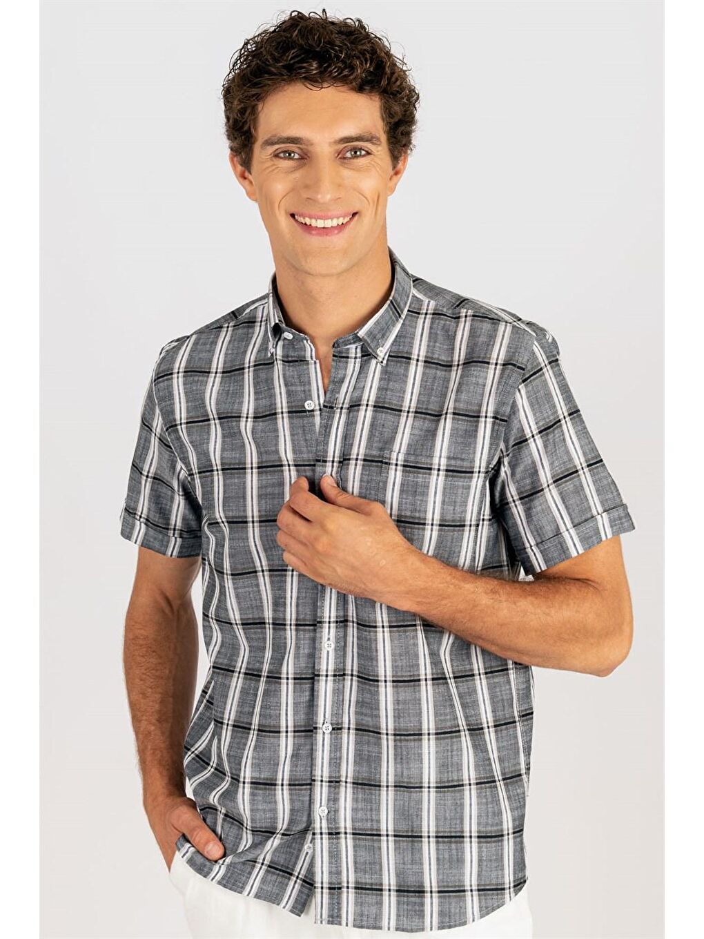 Gri Klasik Kısa Kol Ekoseli Keten Pamuk Cepli Erkek Gömlek