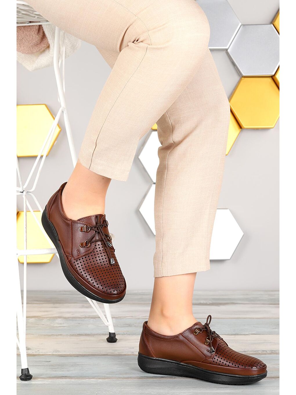 Kahverengi Rahat Konfor Özel Topuk Jeli Anne Günlük Ayakkabı Y404-2