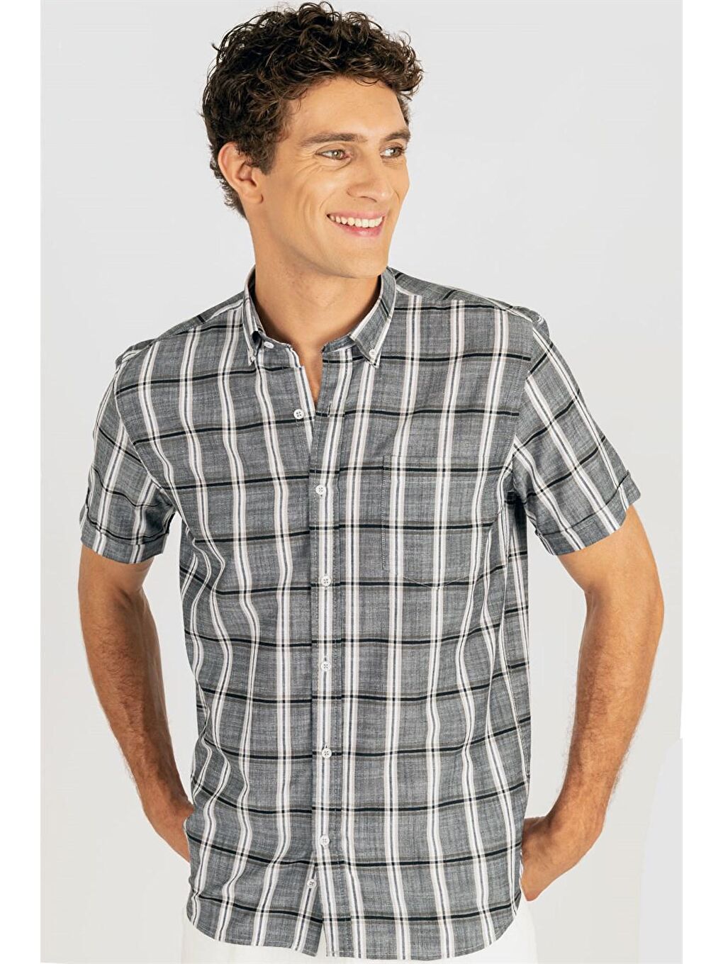 Gri Klasik Kısa Kol Ekoseli Keten Pamuk Cepli Erkek Gömlek-1