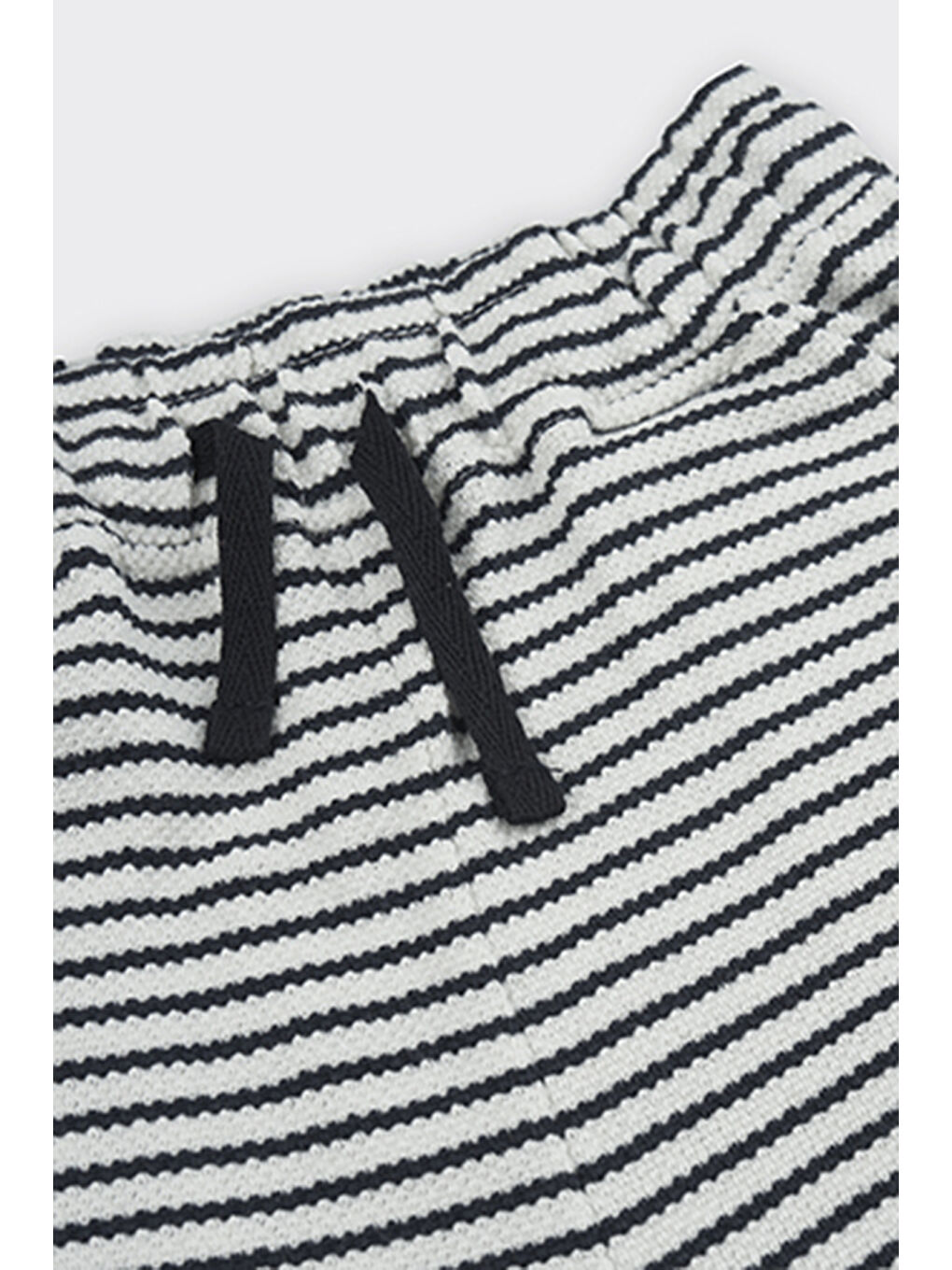 Erkek Çocuk Çizgili Lacivert Örme Şort-2