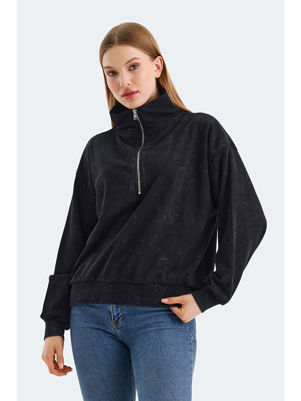 VIEWER Kadın Siyah Sweatshirt-1