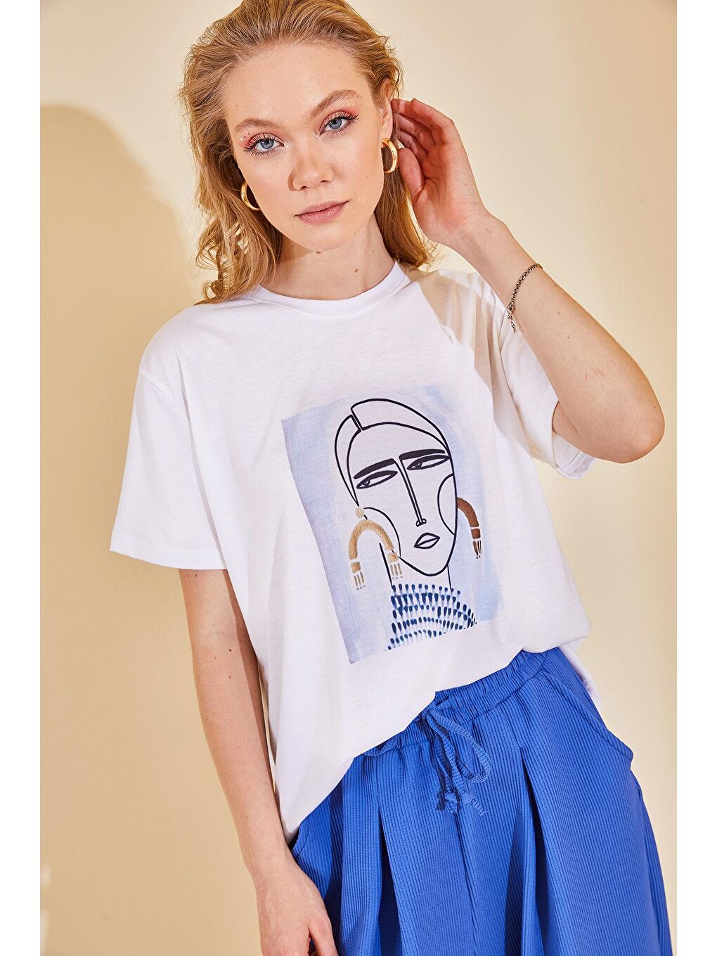 Beyaz Önü Baskılı Elastanlı Tshirt 2KXK1-46238-01-3