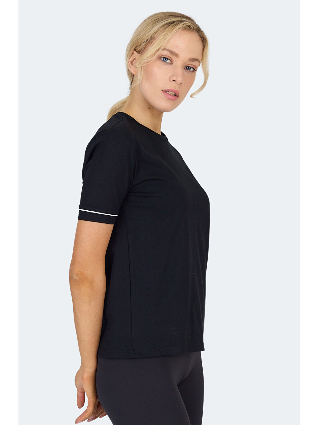 VITYA I Kadın Siyah Tişört-3