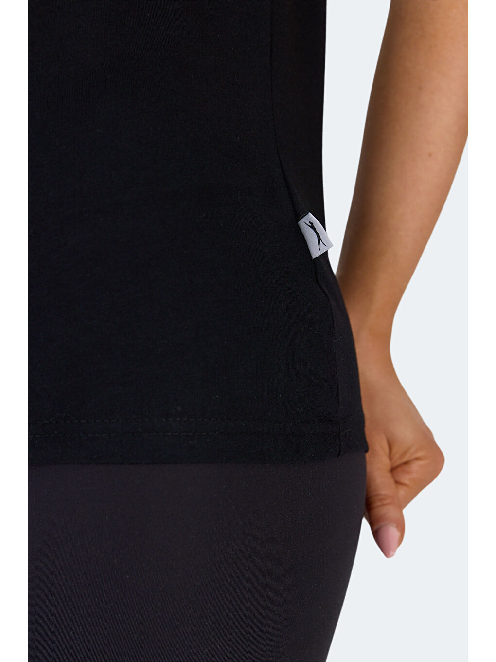 VITYA I Kadın Siyah Tişört-5