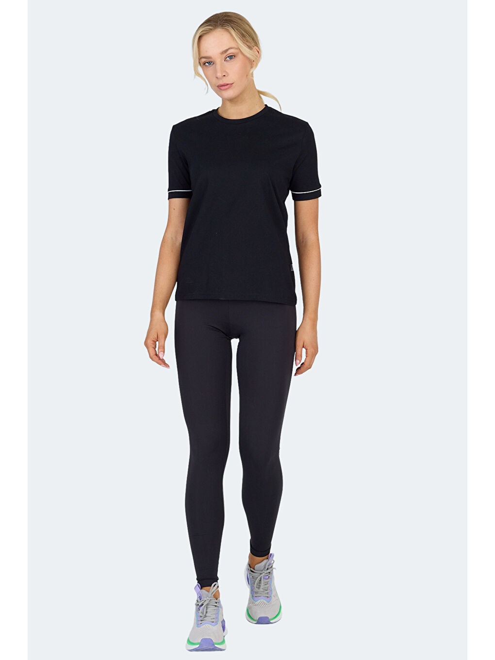 VITYA I Kadın Siyah Tişört-6