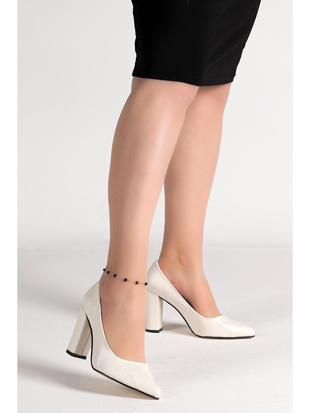 Beyaz Günlük 8 Cm Topuklu Kadın Ayakkabı 600.115 Mercan Kova