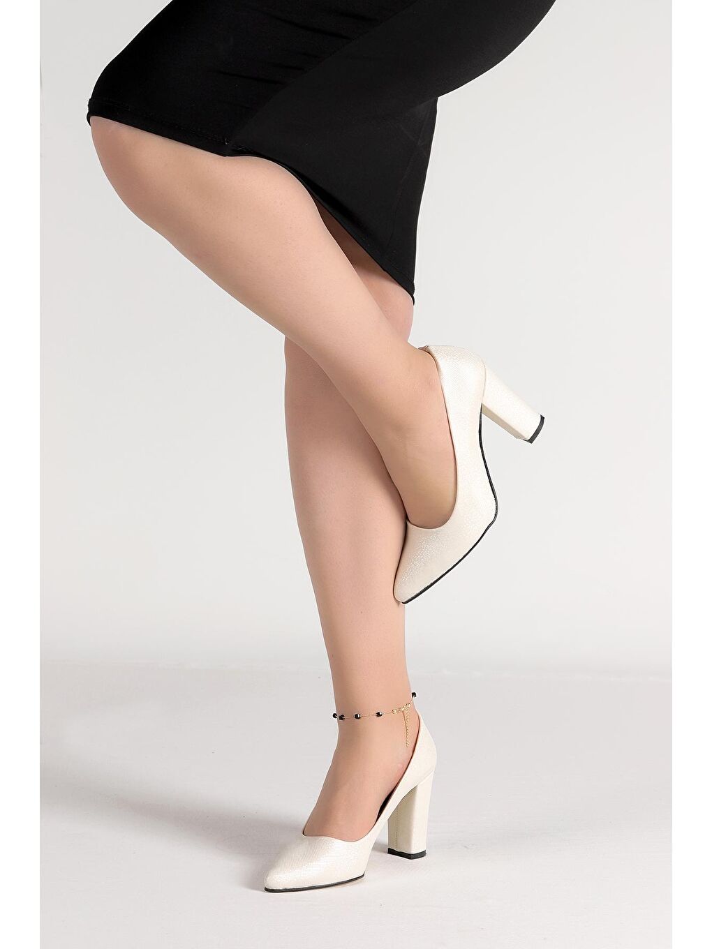 Beyaz Günlük 8 Cm Topuklu Kadın Ayakkabı 600.115 Mercan Kova-1