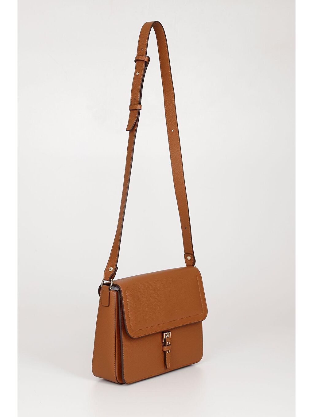 Kahverengi Platinum Hakiki Deri Orta Boy Kadın Omuz Çantası Q8254-2