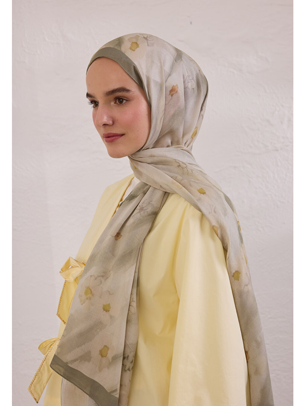 Soft Yeşil Soft Daısy Desen Rami Şal-3