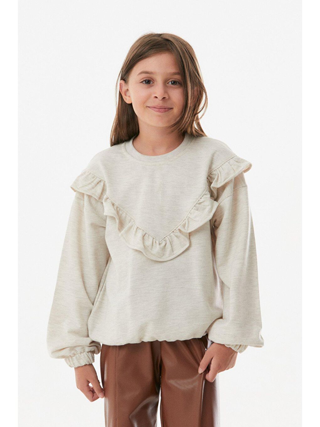 Bej Suni Deri Fırfırlı Kız Çocuk Takım-2