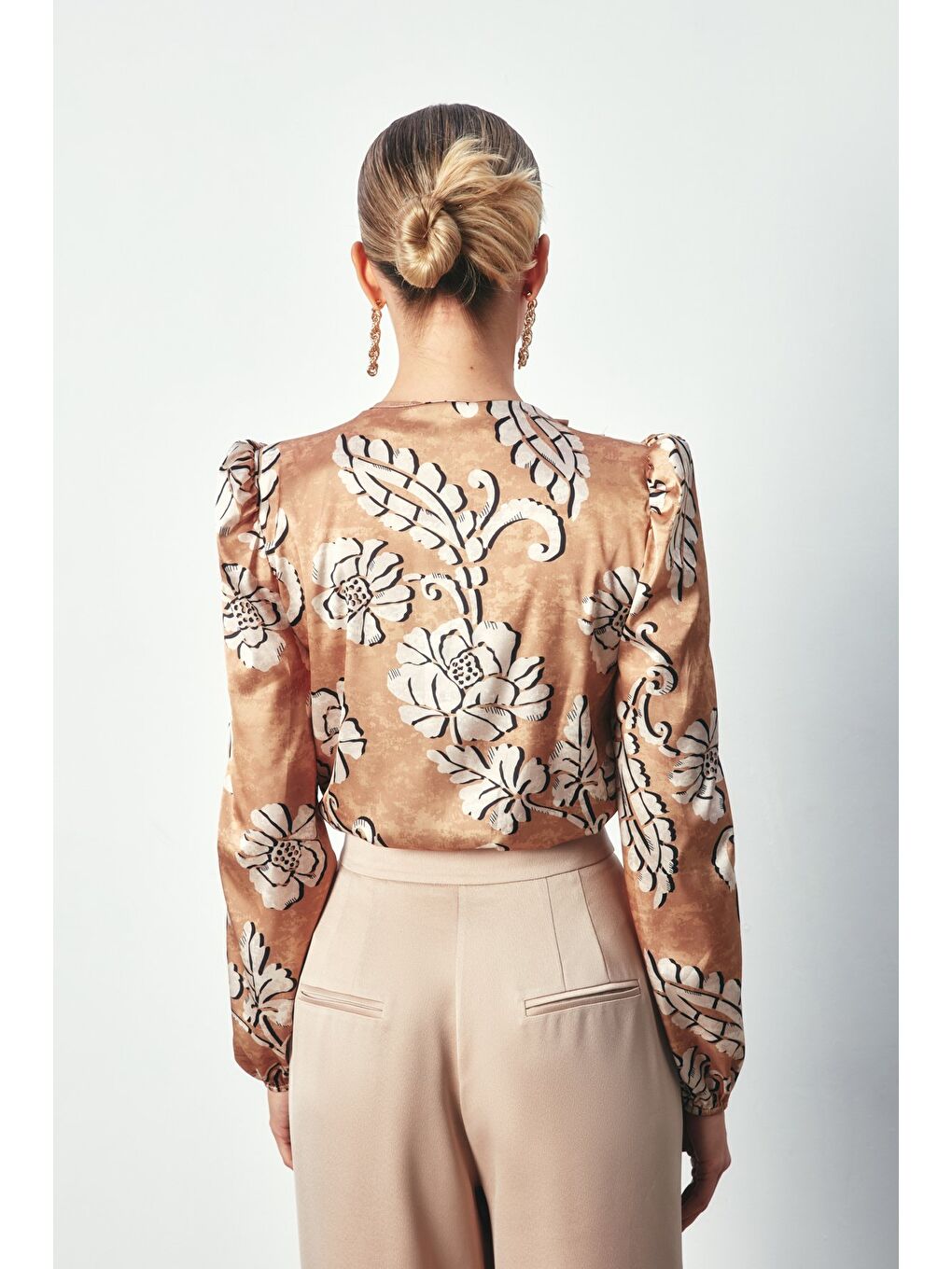 Kahverengi Desenli Bodysuit Bluz - Camel-4