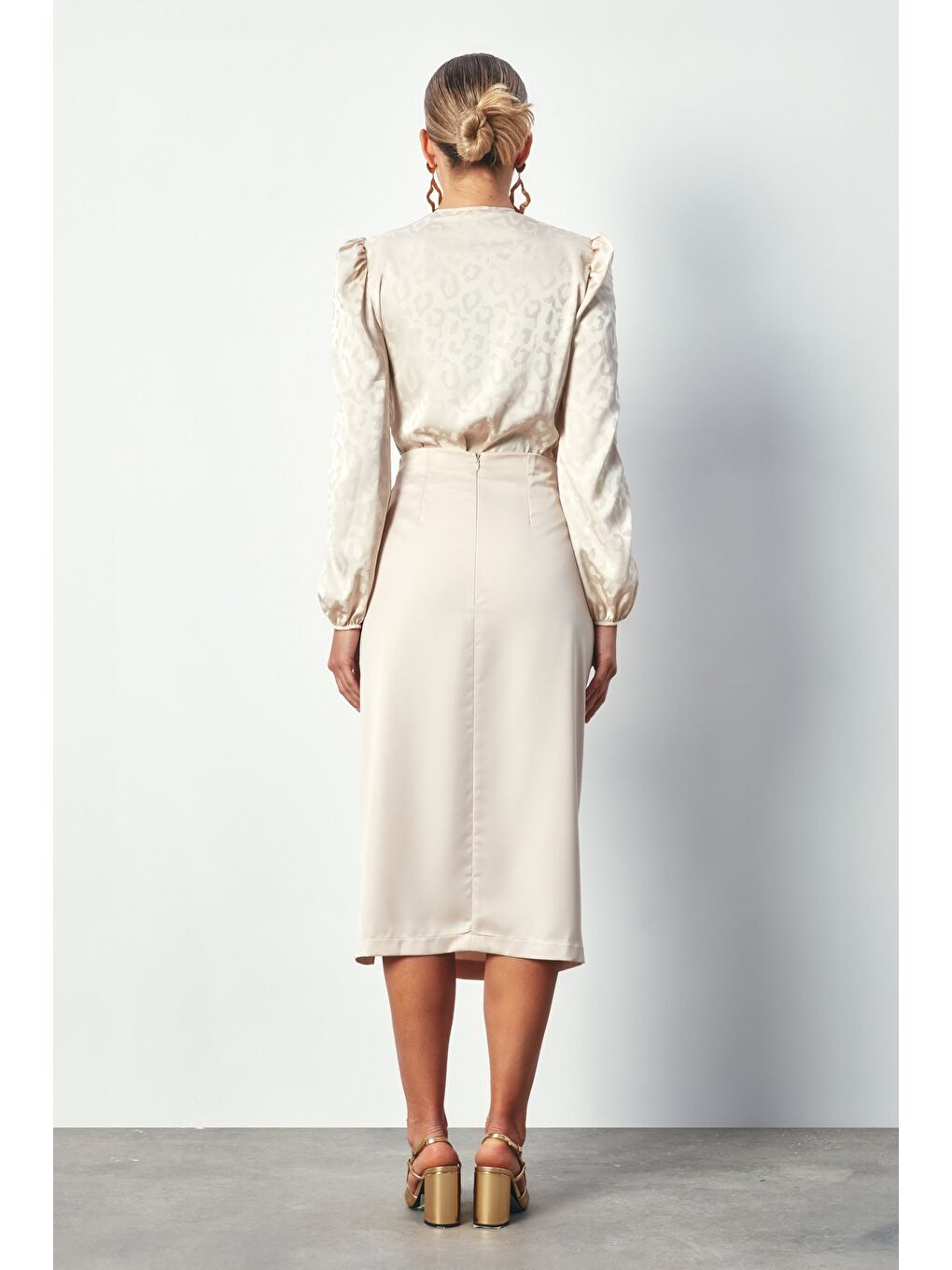 Kruvaze Desenli Bodysuit Bluz - Bej-4