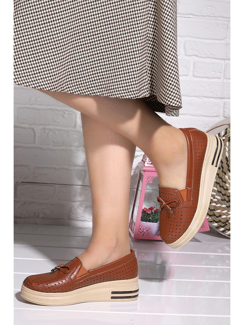 Kahverengi Bıyık Lazerli Günlük Kadın Babet Ayakkabı Cns 3074-1