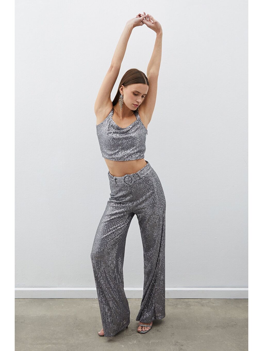 SATEEN Gri Payetli Crop Bluz - Gümüş - 5