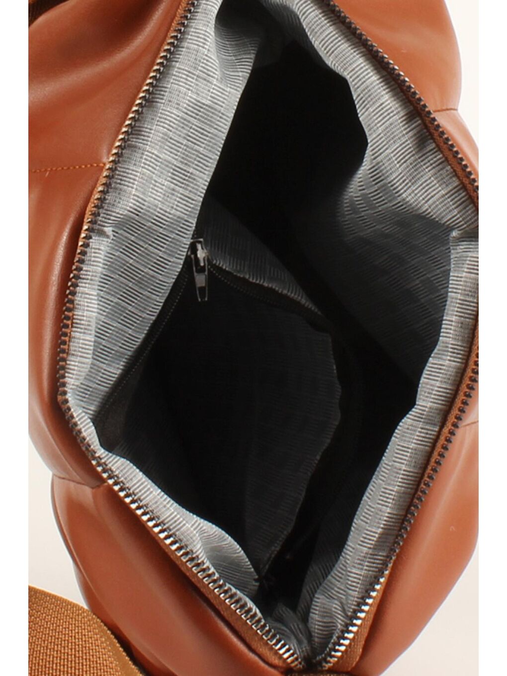 Kahverengi Kadın Kolon Askılı Yan Cepli Kapitoneli Nakışlı Orta Boy Omuz Çantası (1733)-2