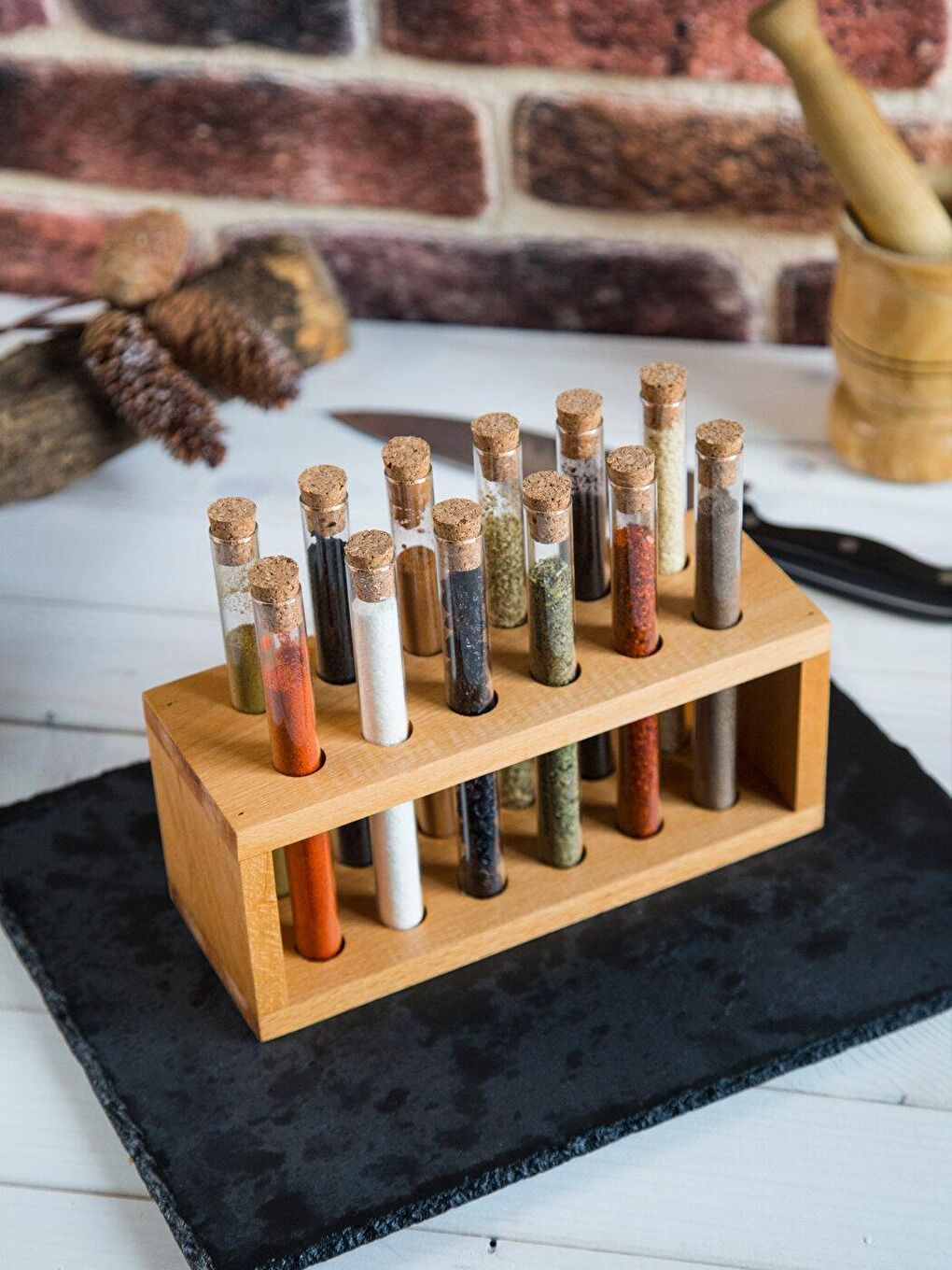 Karışık Felisa 12'li Deney Tüpü Dekoratif Baharatlık Seti Ahşap Stantlı-1