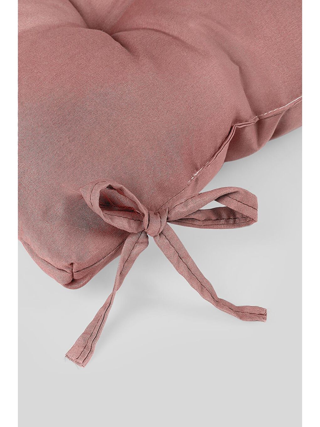 Puf Yumuşak Sandalye Minderi 4 Kapitoneli 42x42 Cm Pembe-1