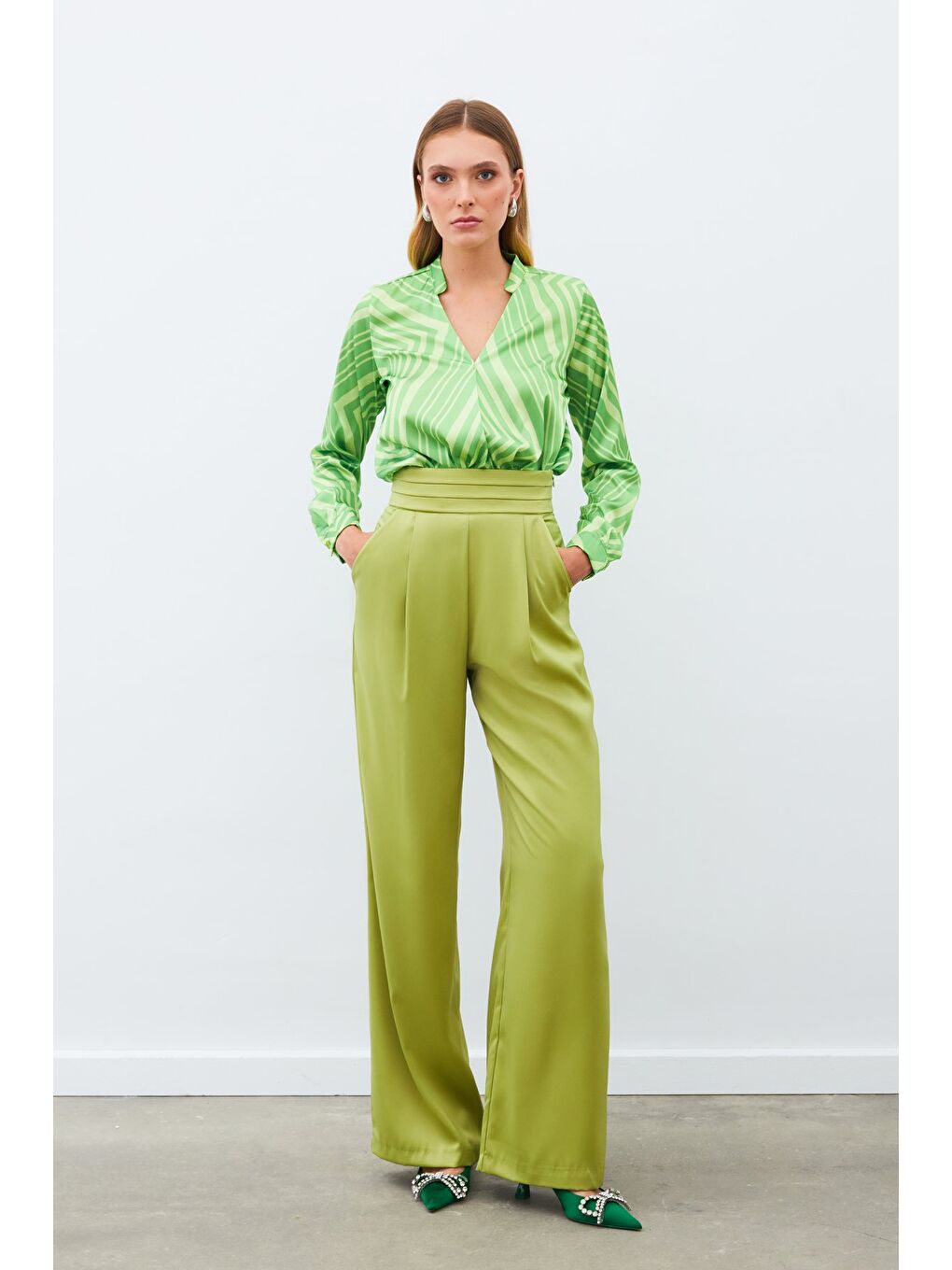 Kruvaze Desenli Bluz - Yeşil-1