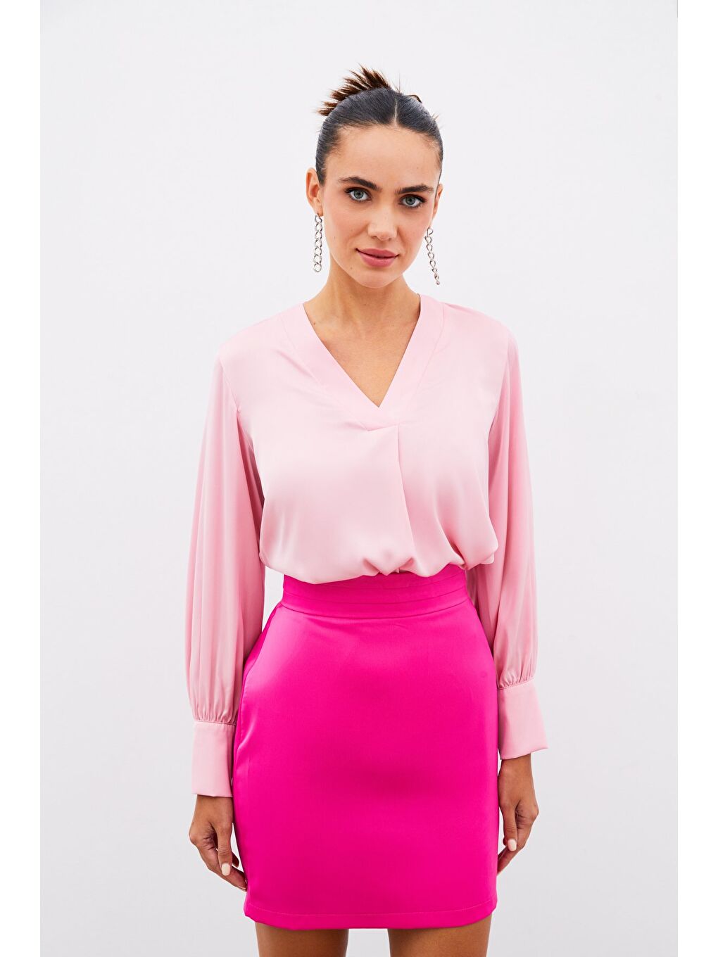 V Yaka Saten Bluz - Pembe-3