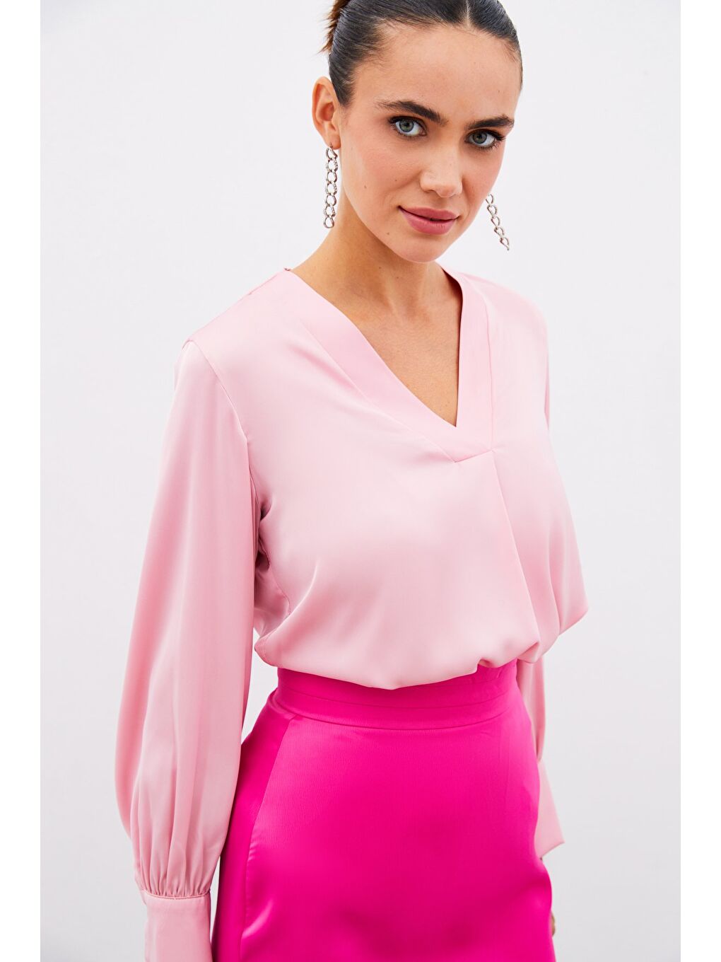 V Yaka Saten Bluz - Pembe-5