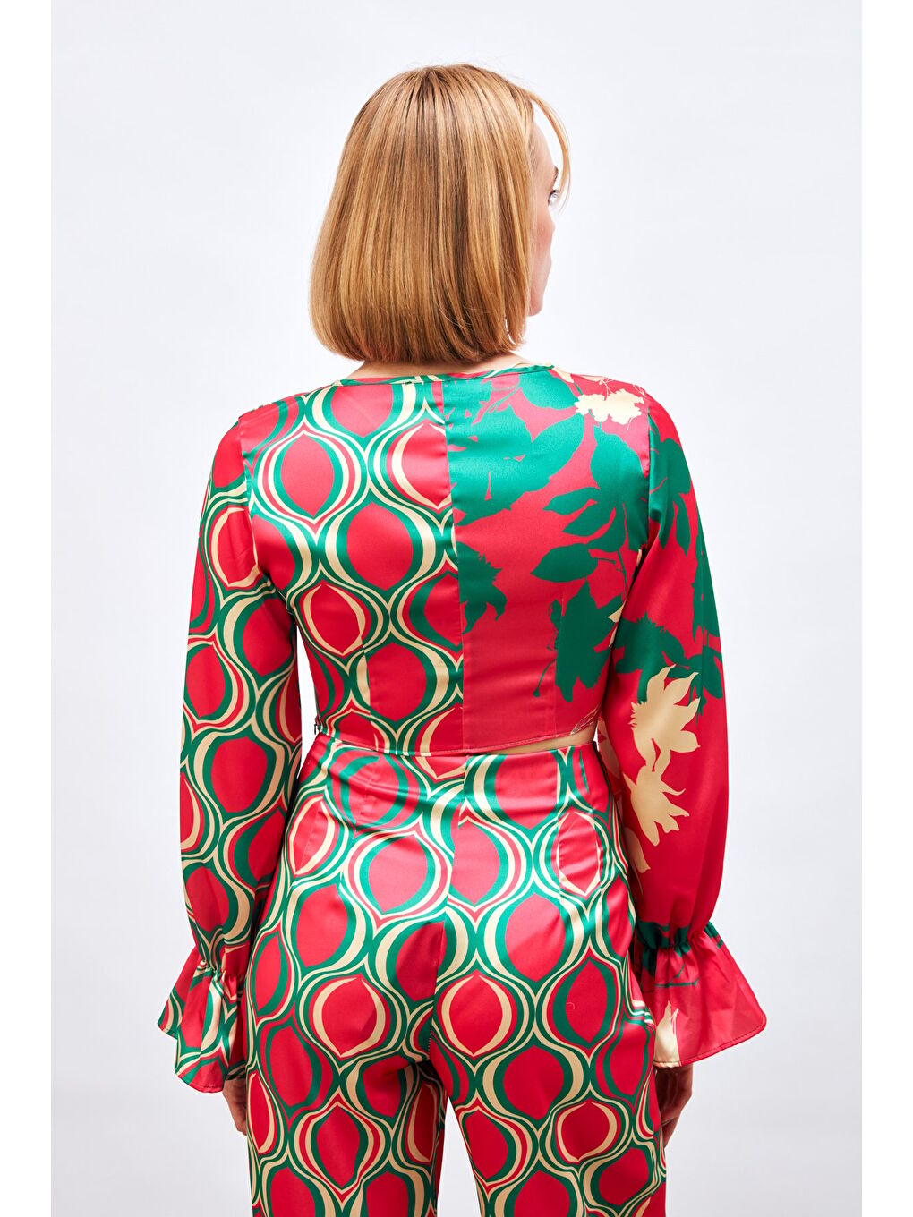 Büzgü Detaylı Desenli Bluz - Fuşya-7