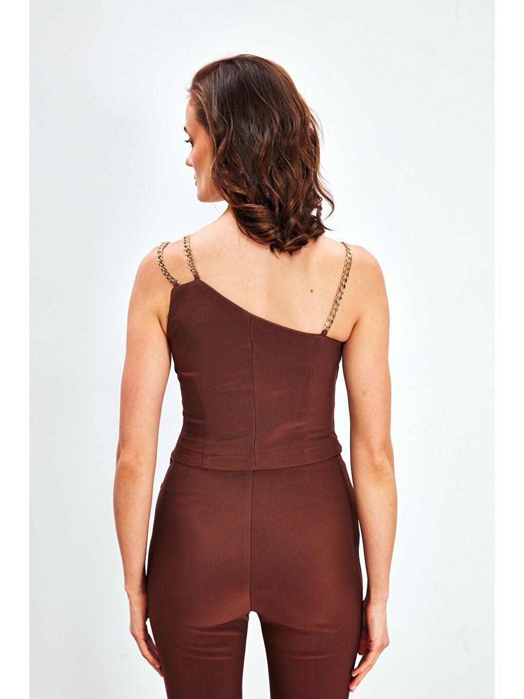 Kahverengi Zincir Askılı Bluz - Kahve-4