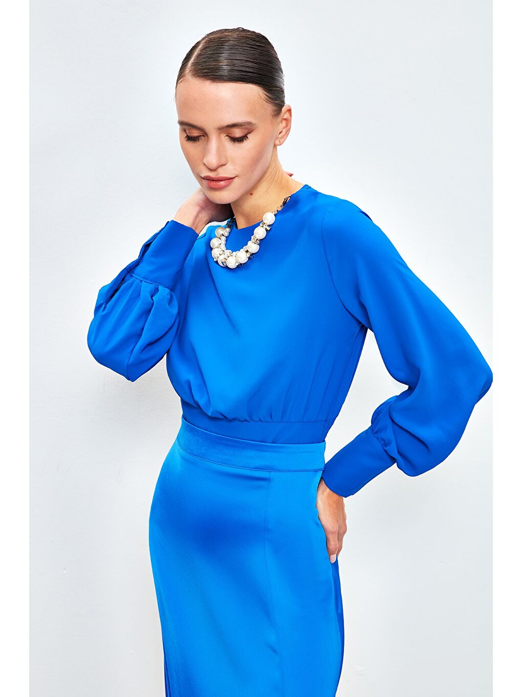 Kolye Detaylı Crop Bluz - Sax Mavi-2