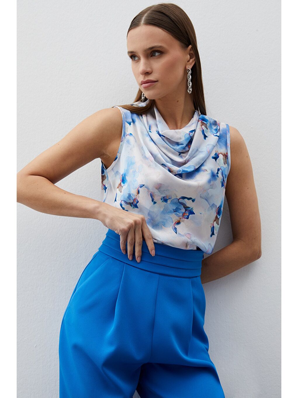 Degaje Yaka Desenli Bluz - Mavi-1