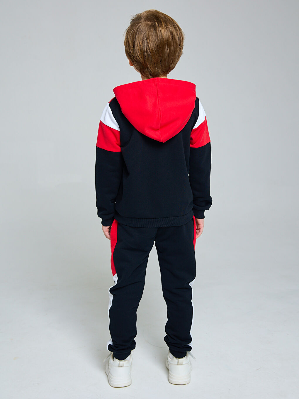 Kırmızı Kapüşonlu Bisiklet Yaka Erkek Bebek Sweatshirt ve Eşofman Alt 2 li Takım-4