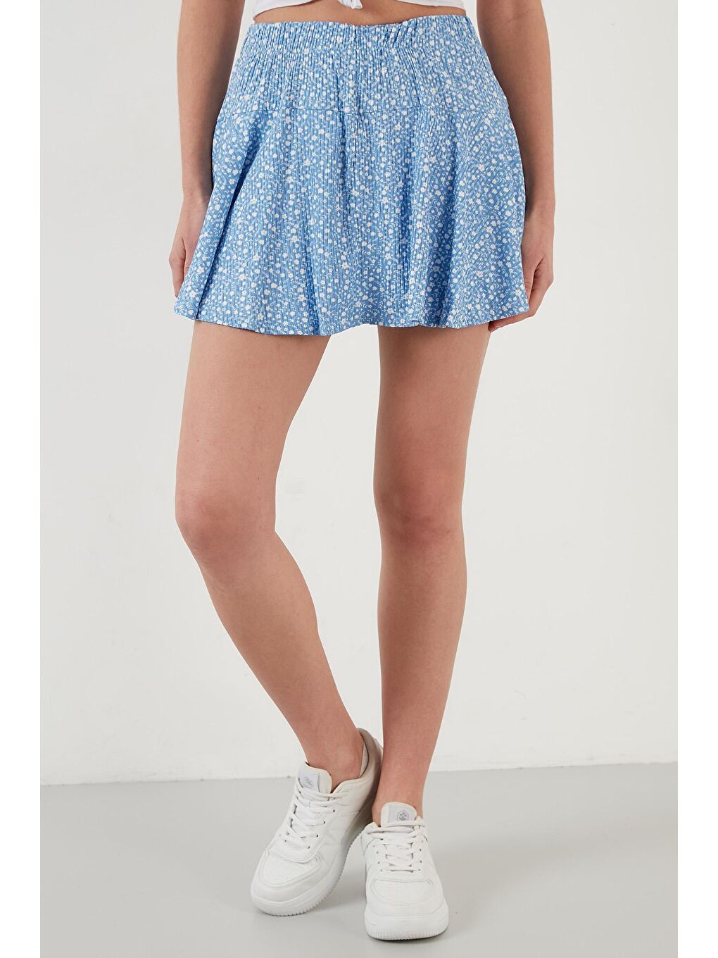 Mavi Çiçekli Beli Lastikli Şort Etek 5864024-2