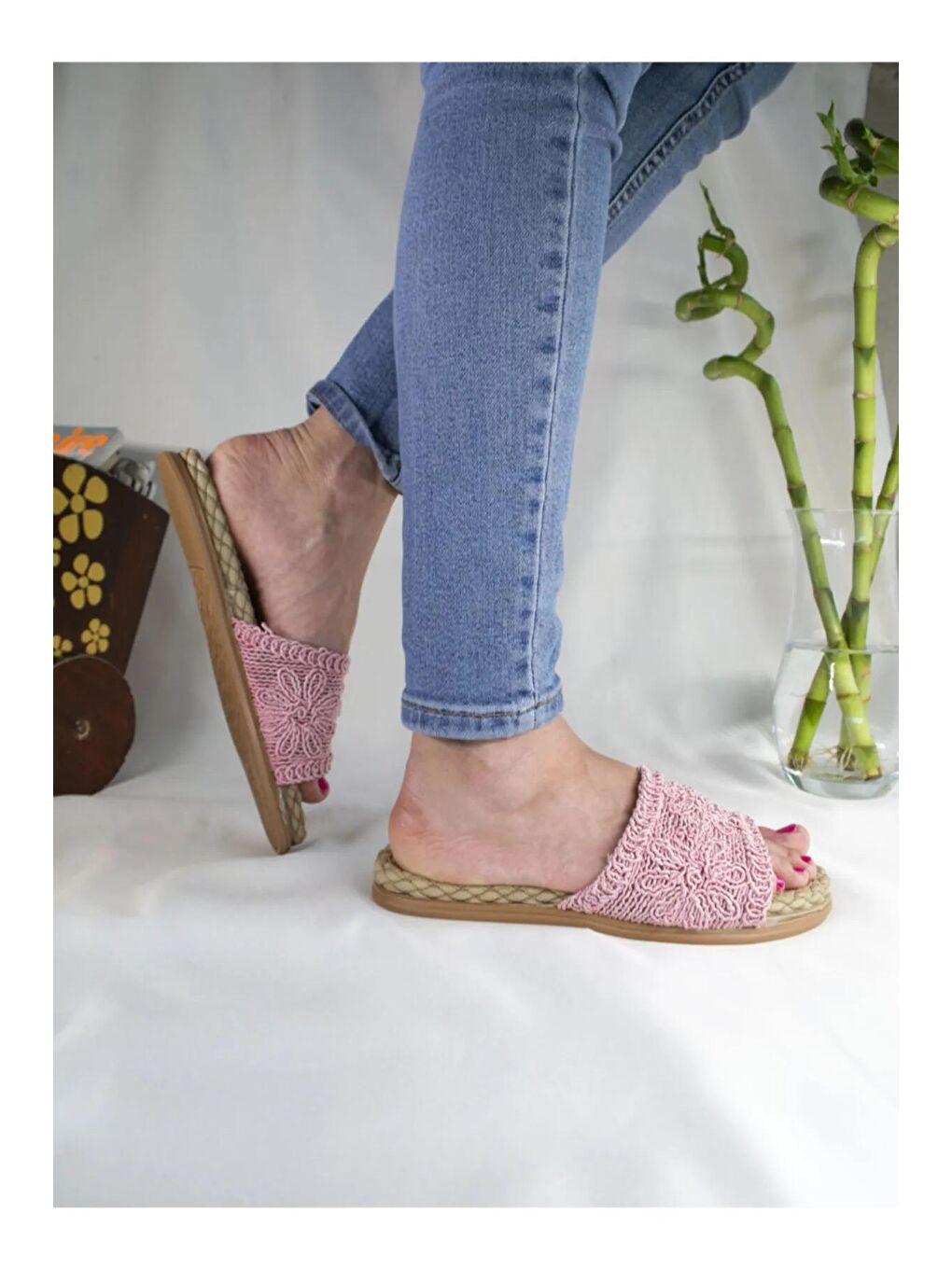 Pembe Dantel İşlemeli Yumuşak Taban Kadın Terlik 001-2121-21 Pudra-1