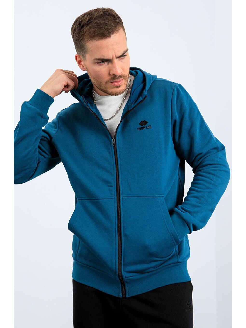 Yeşil Zümrüt Basic Kapüşonlu Rahat Form Nakış Detaylı  Erkek Fermuarlı Sweatshirt Hırka - 88035-4