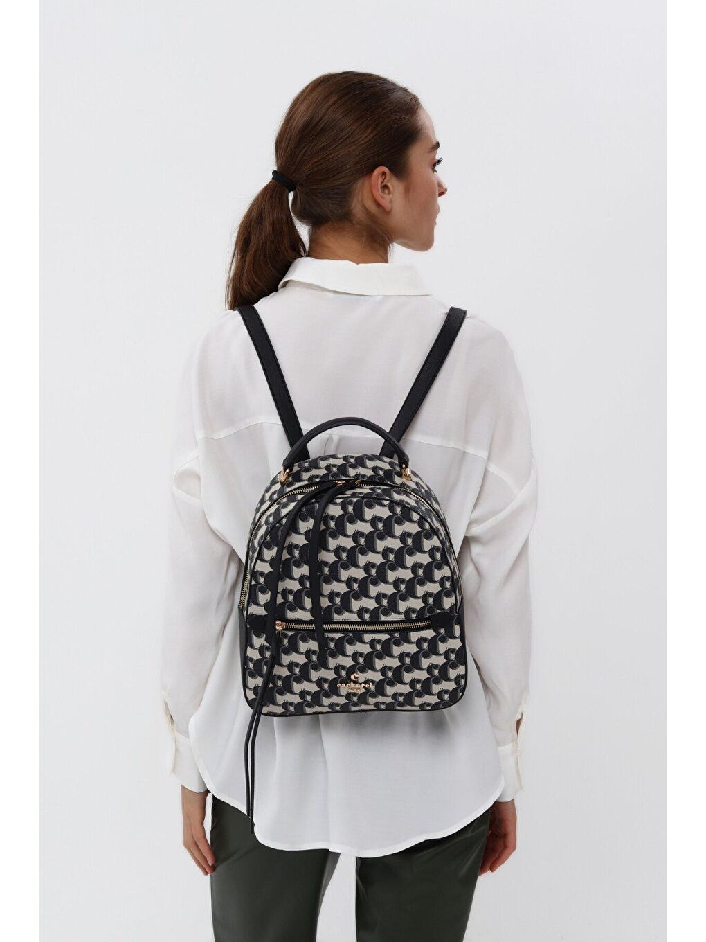 Siyah Kadın Desenli Sırt Çantası-1