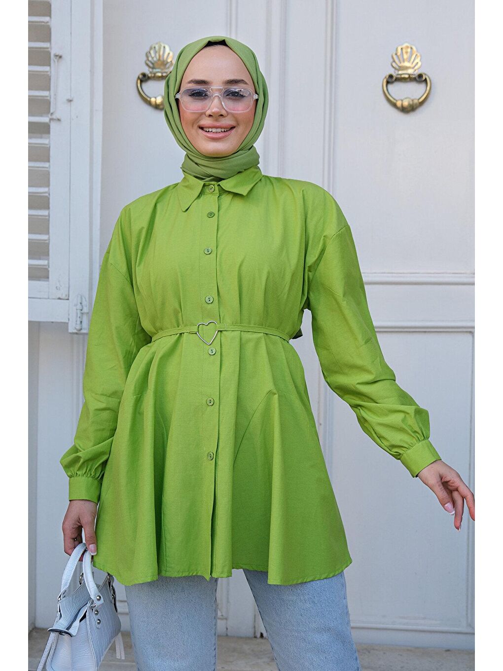 Yeşil Kalp Aksesuarlı Gömlek Fıstık Yesıl-2