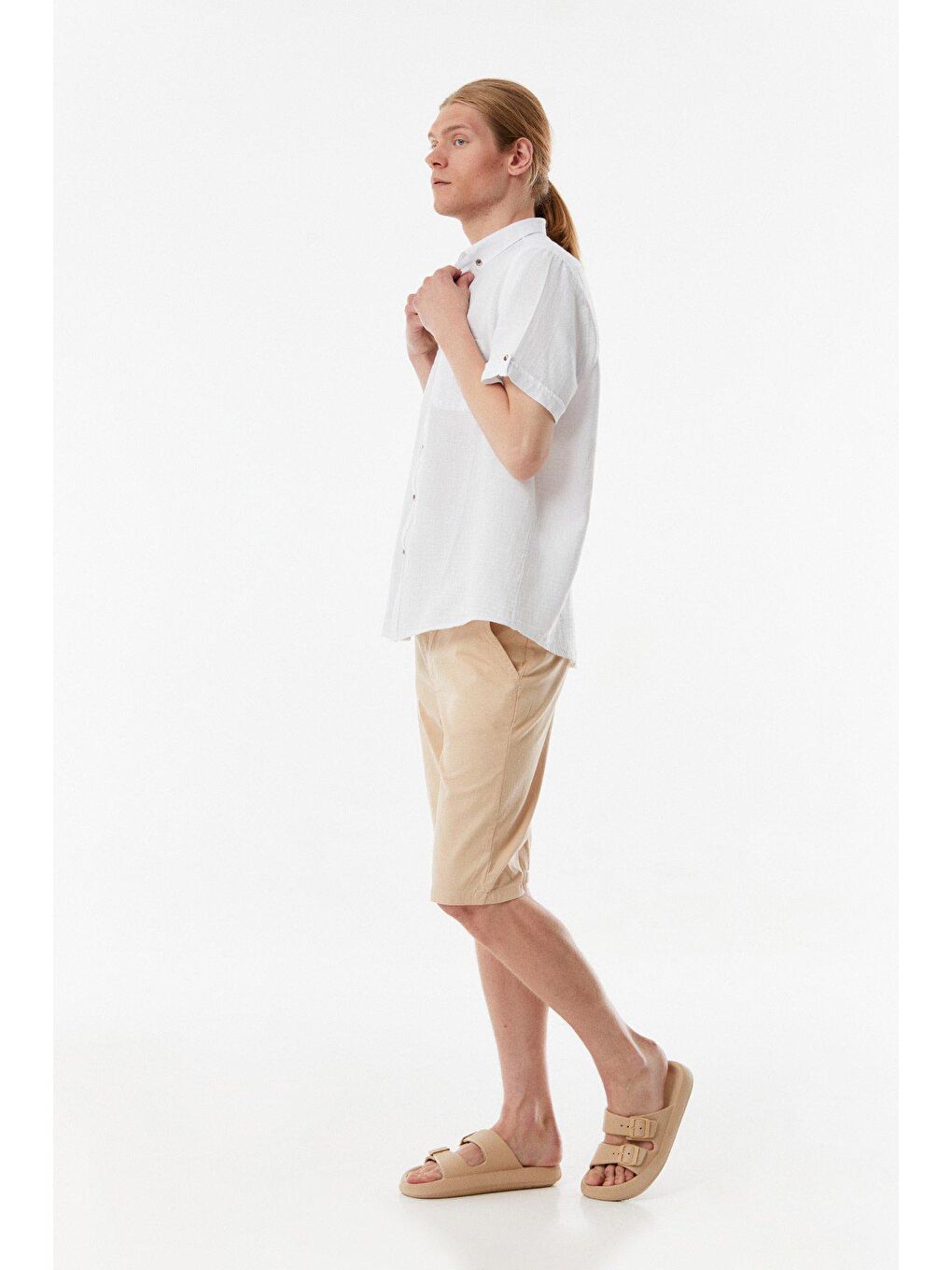 Beyaz Çift Cepli Kısa Kollu Gömlek-2