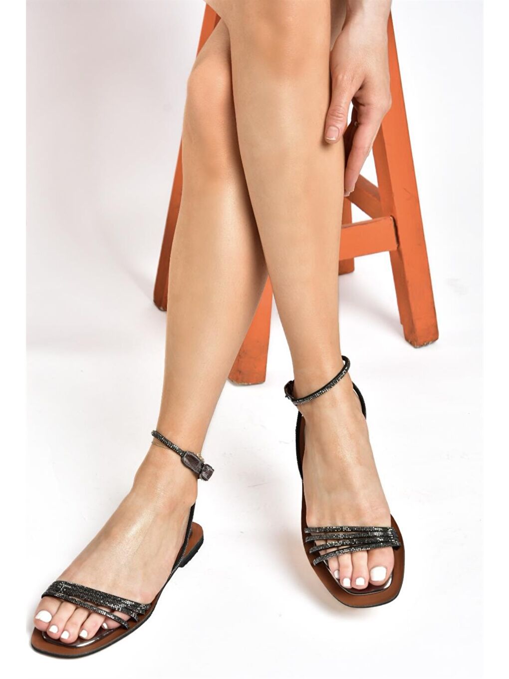 Antrasit P380411109 Platin Taşlı Kadın Sandalet-2