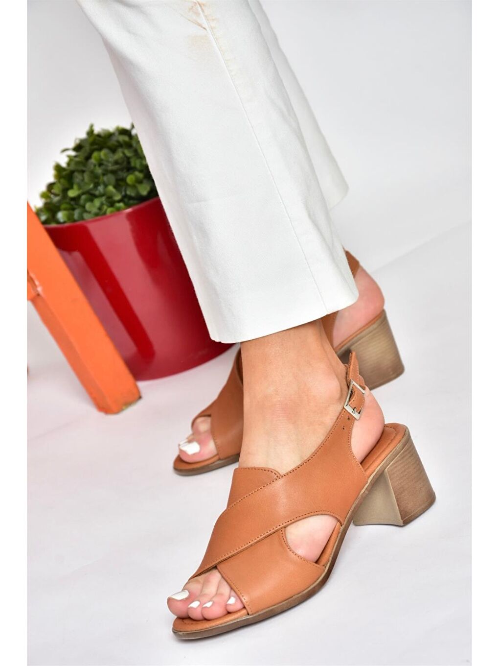 Kahverengi P555450503 Taba Hakiki Deri Kalın Topuklu Kadın Ayakkabı-2