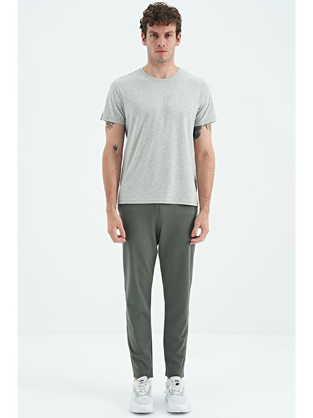 Yeşil Çağla Logo Nakışlı Cep Detaylı Dar Paça Erkek Eşofman Alt - 84910-2