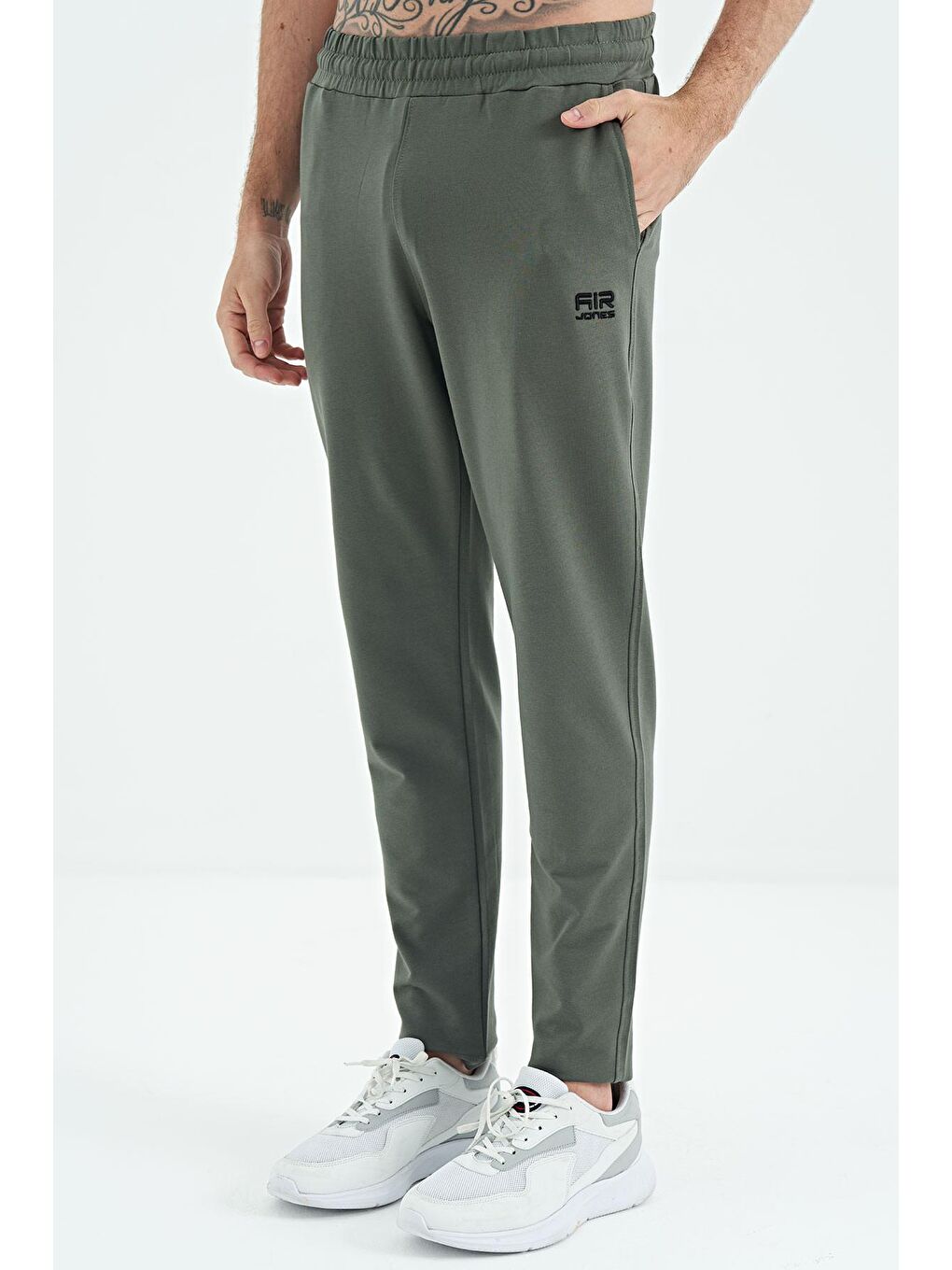 Yeşil Çağla Logo Nakışlı Cep Detaylı Dar Paça Erkek Eşofman Alt - 84910-3