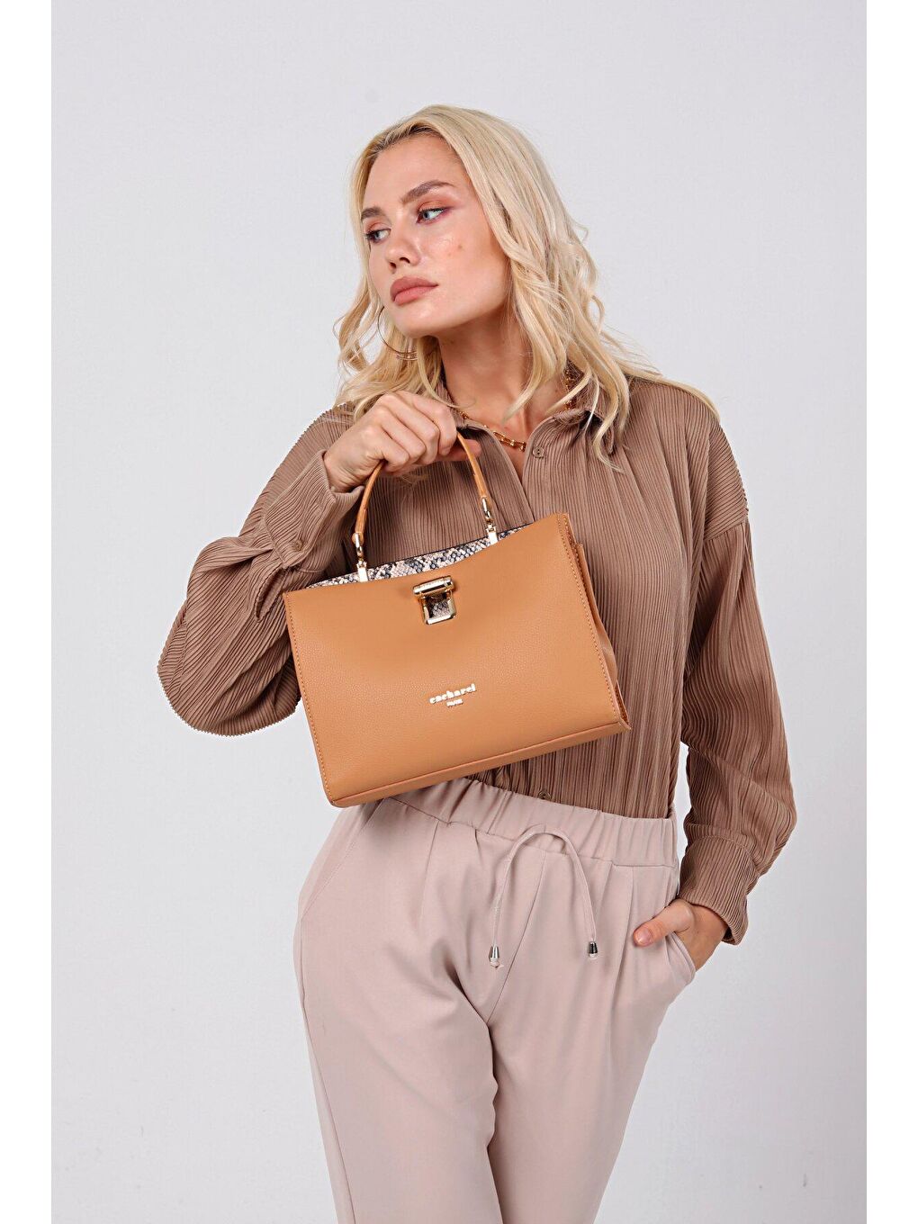 Kahverengi Kadın Içi Desenli Çanta