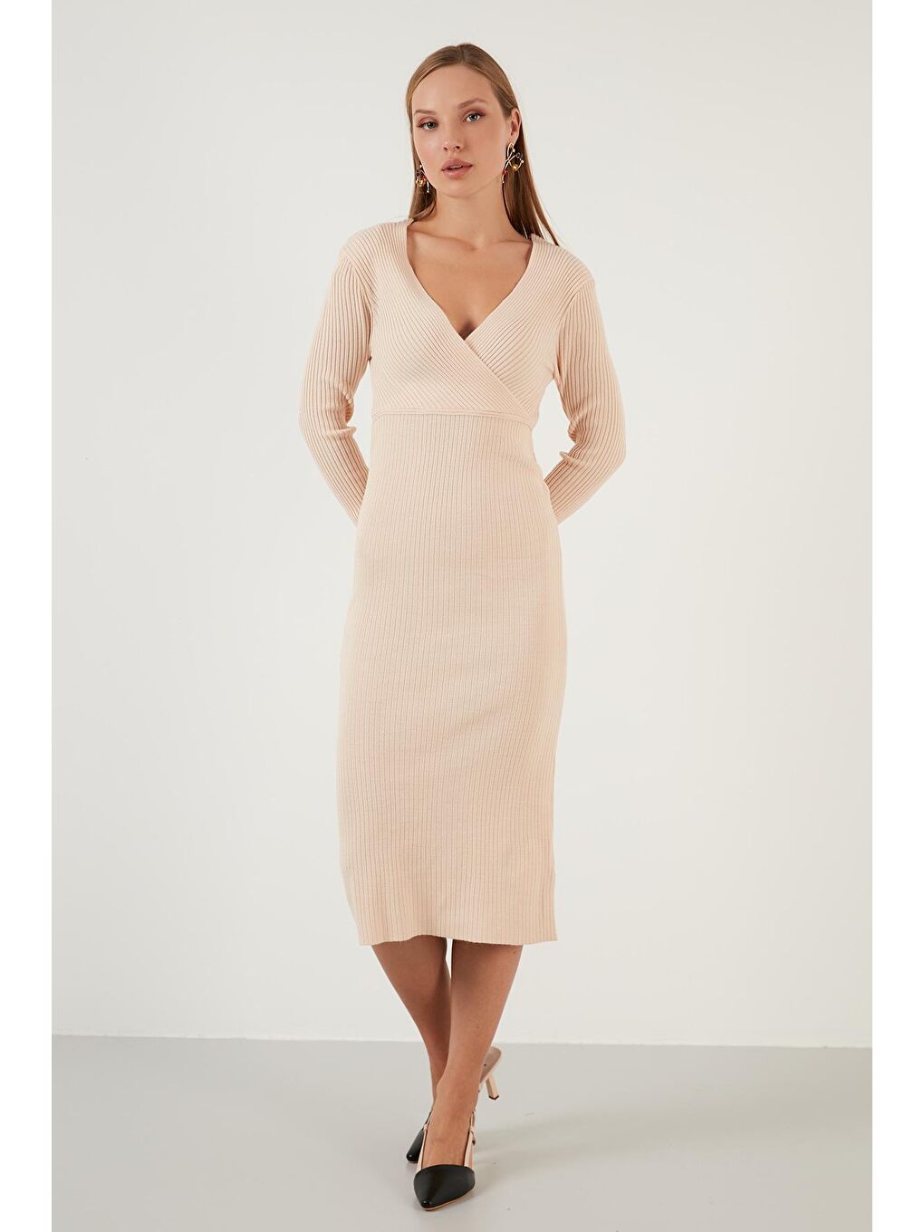 Bej V Yaka Fitilli Dar Kesim Triko Elbise 63622518-3